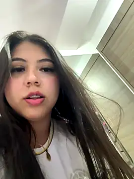 Snapshot of anagil_ chatting on 09-16-25, 06:47 anagil online show from 09-16-25, 06:47