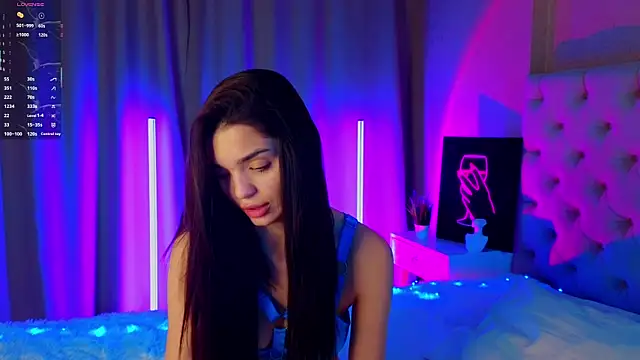 MarciaMarshall online show from 12-15-25, 08:36