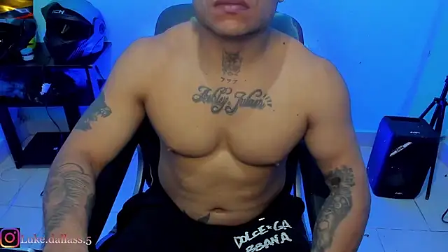 zeus 7777 online show from 03-07-26, 05:03