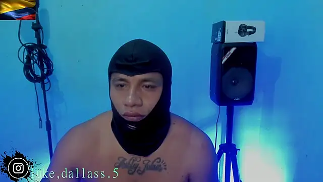 zeus 7777 online show from 07-25-26, 08:22