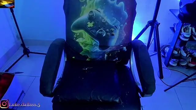 zeus 7777 online show from 02-12-26, 07:41