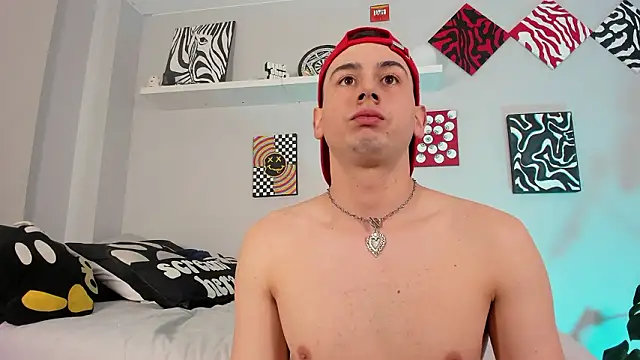 Snapshot of mathewconelly chatting on 02-17-26, 07:11 mathewconelly online show from 02-17-26, 07:11