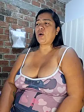 Snapshot of NARNYALABELLA chatting on 09-27-25, 11:49 NARNYALABELLA online show from 09-27-25, 11:49