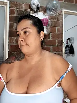 NARNYALABELLA online show from 03-25-26, 10:03