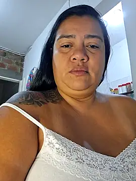 Snapshot of NARNYALABELLA chatting on 10-15-25, 11:40 NARNYALABELLA online show from 10-15-25, 11:40