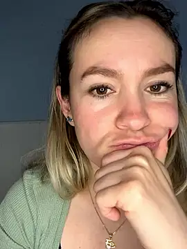 BritgetPsychol online show from 12-21-25, 03:41