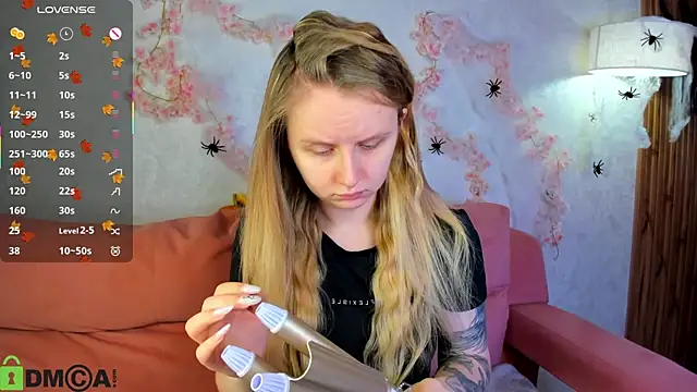 Rina Panic online show from 10-30-25, 01:04