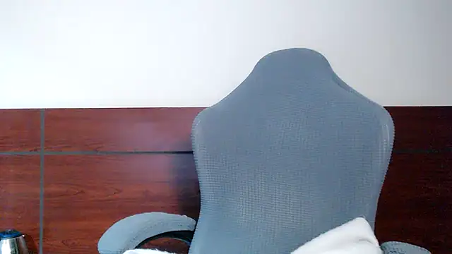 Cam-Ly online show from 02-05-26, 11:22