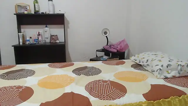 nathaly jones  online show from 05-20-26, 12:13