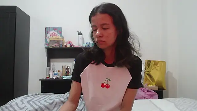 nathaly jones  online show from 06-03-26, 12:17
