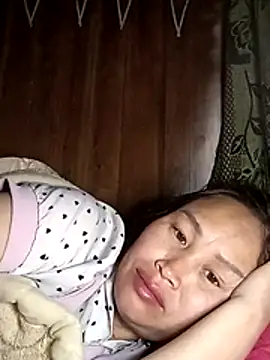 maple694 online show from 12-23-25, 01:05