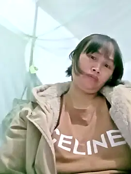 maple694 online show from 12-18-25, 01:48