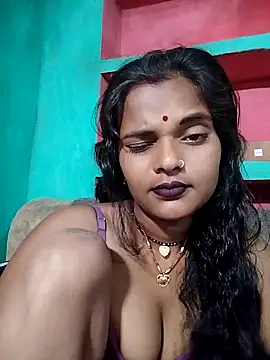 Snapshot of Maya_bhoji chatting on 03-01-26, 04:29 Maya bhoji online show from 03-01-26, 04:29