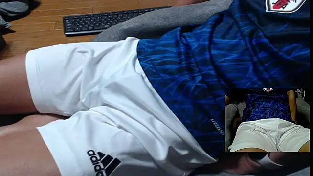 Yasu2000 online show from 07-28-26, 01:24