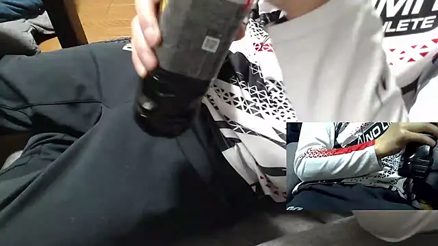 Yasu2000 online show from 02-22-26, 12:07