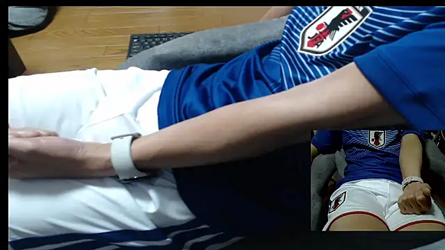 Yasu2000 online show from 06-30-26, 12:32