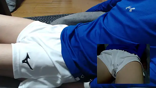 Yasu2000 online show from 04-14-26, 01:54