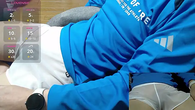 Snapshot of Yasu2000 chatting on 11-15-25, 02:15 Yasu2000 online show from 11-15-25, 02:15