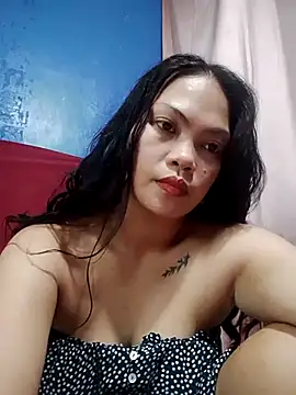 missluvv online show from 10-28-25, 04:57