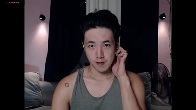 Addictiveboi online show from 11-08-25, 11:41