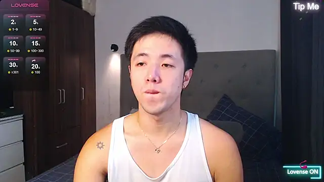Addictiveboi online show from 04-26-26, 02:09