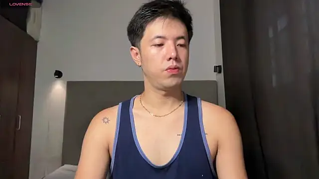 Addictiveboi online show from 05-18-26, 03:06