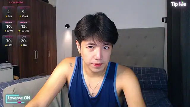 Addictiveboi online show from 11-12-25, 03:21