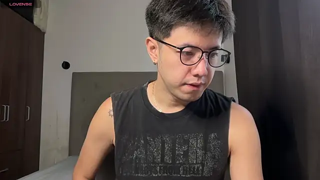 Addictiveboi online show from 05-13-26, 01:23