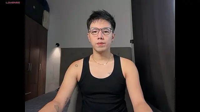 Addictiveboi online show from 05-02-26, 01:33