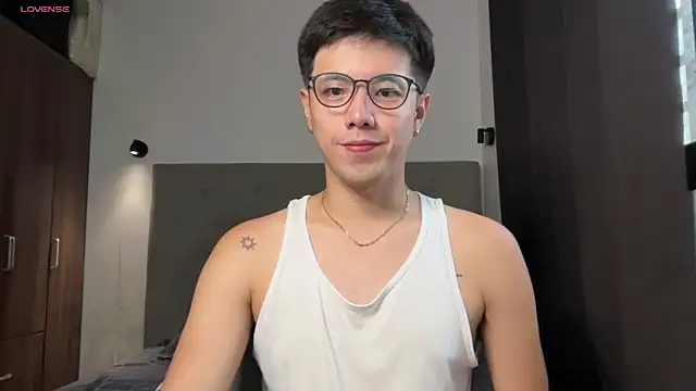 Addictiveboi online show from 05-08-26, 03:21