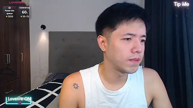 Addictiveboi online show from 11-29-25, 04:23