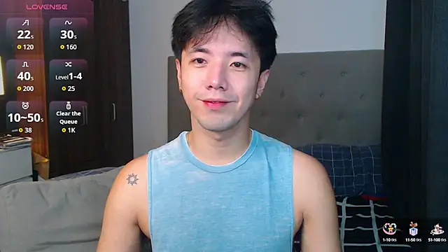 Snapshot of Addictiveboi chatting on 10-01-25, 03:11 Addictiveboi online show from 10-01-25, 03:11