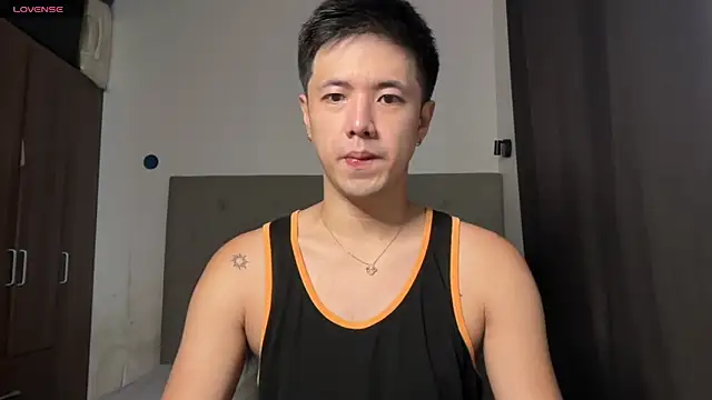 Addictiveboi online show from 05-26-26, 01:37
