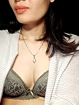 Hinna x online show from 11-17-25, 08:35