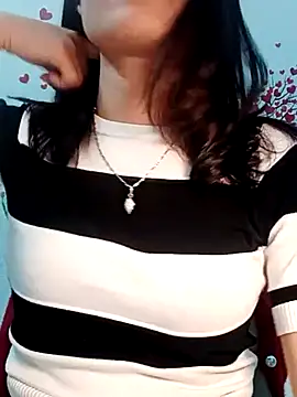 Hinna x online show from 03-12-26, 02:43