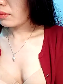 Snapshot of Hinna_x chatting on 01-31-26, 08:18 Hinna x online show from 01-31-26, 08:18