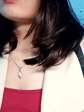 Snapshot of Hinna_x chatting on 02-11-26, 01:33 Hinna x online show from 02-11-26, 01:33