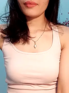 Hinna x online show from 03-26-26, 01:42