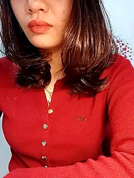 Snapshot of Hinna_x chatting on 02-17-26, 09:34 Hinna x online show from 02-17-26, 09:34