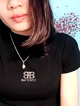 Snapshot of Hinna_x chatting on 02-21-26, 03:58 Hinna x online show from 02-21-26, 03:58