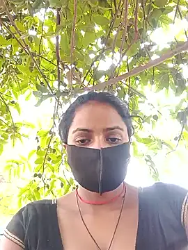 Snapshot of kajalbhabhi44 chatting on 06-08-26, 07:53 kajalbhabhi44 online show from 06-08-26, 07:53