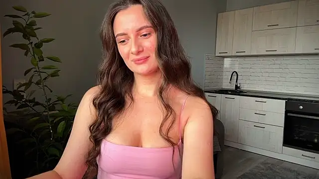 Luna Raee online show from 09-21-25, 07:24