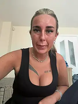 EllieMaeBaby online show from 04-11-26, 02:10