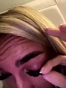 EllieMaeBaby online show from 01-10-26, 05:08