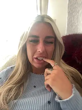 EllieMaeBaby online show from 04-26-26, 01:19