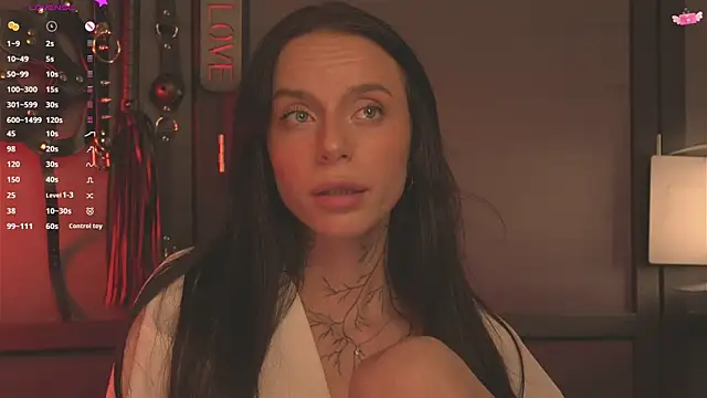 Snapshot of livia_starwars chatting on 09-18-25, 09:40 livia starwars online show from 09-18-25, 09:40