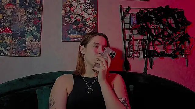 the high priestess online show from 03-20-26, 03:07