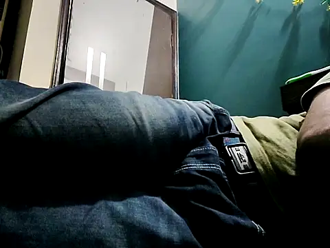 rocky4u7 online show from 12-01-25, 03:07