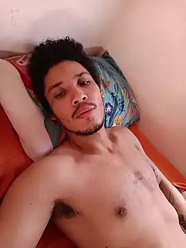 RuiMaddoox online show from 11-26-25, 01:33