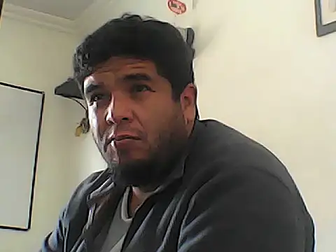 Snapshot of Rolo-Sumiso chatting on 10-22-25, 01:21 Rolo-Sumiso online show from 10-22-25, 01:21